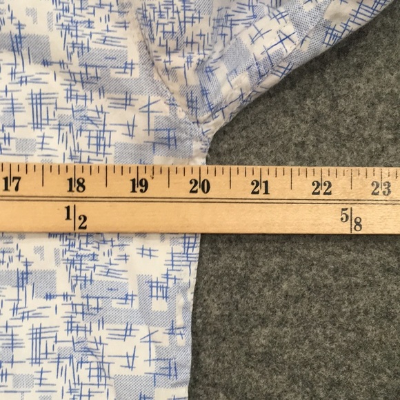 Polo by SH Fashion Boys Sz 10/12 Geometric Button Up Shirt Preppy - Picture 8 of 10